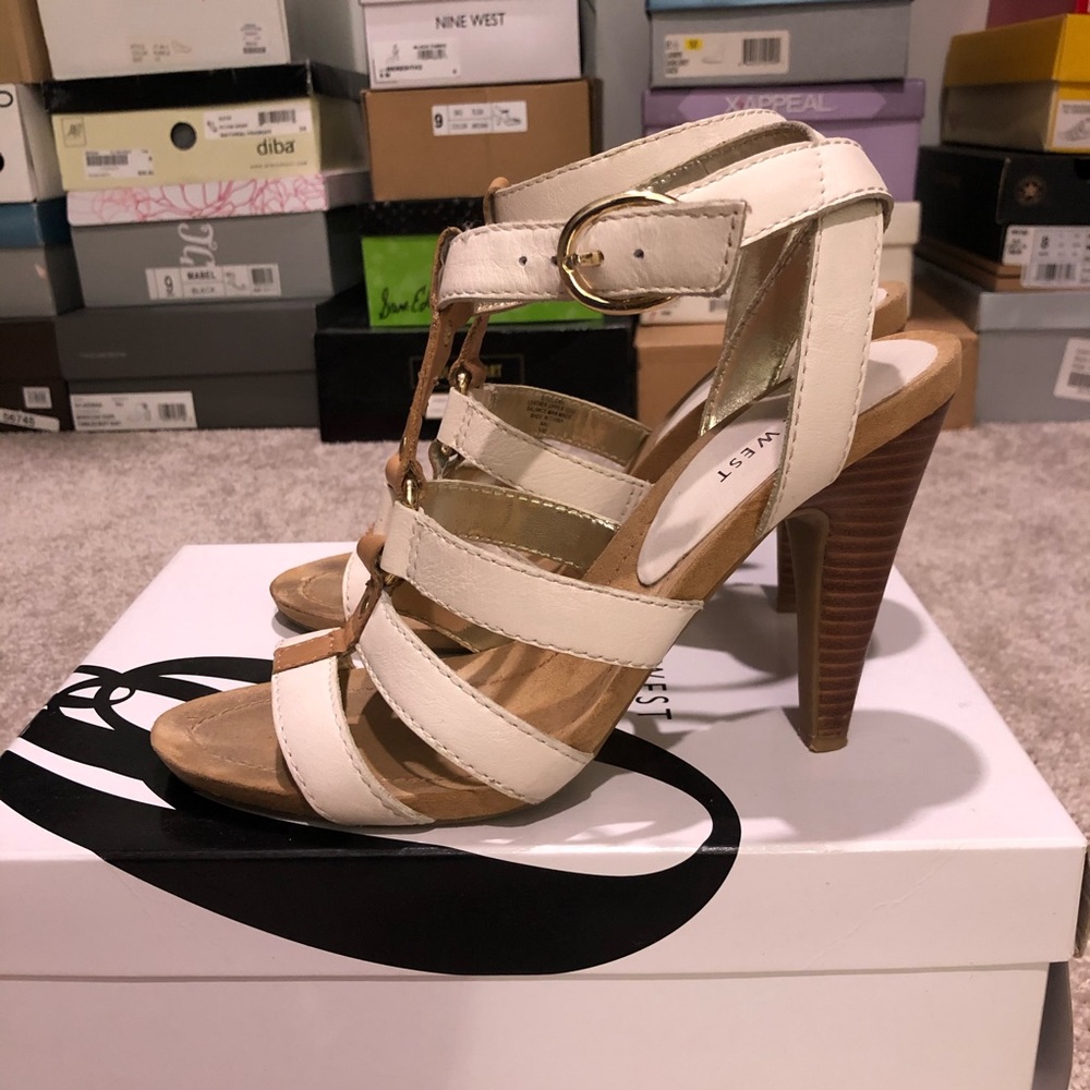 Nine West cream strappy sandals